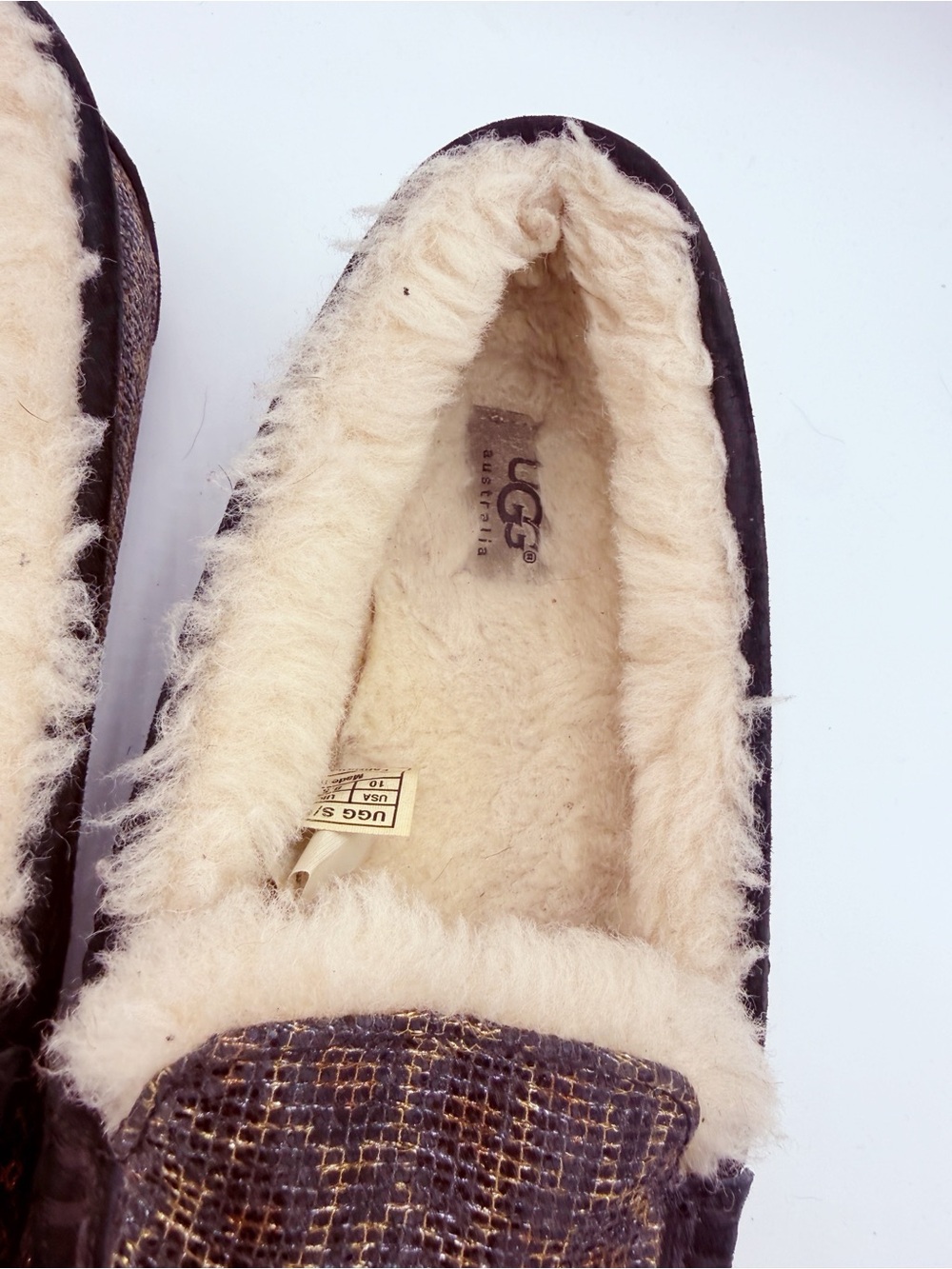 Ugg Ansley Glitter Leopard Sheepskin Lined Moccasins Slippers - Picture 4 of 8